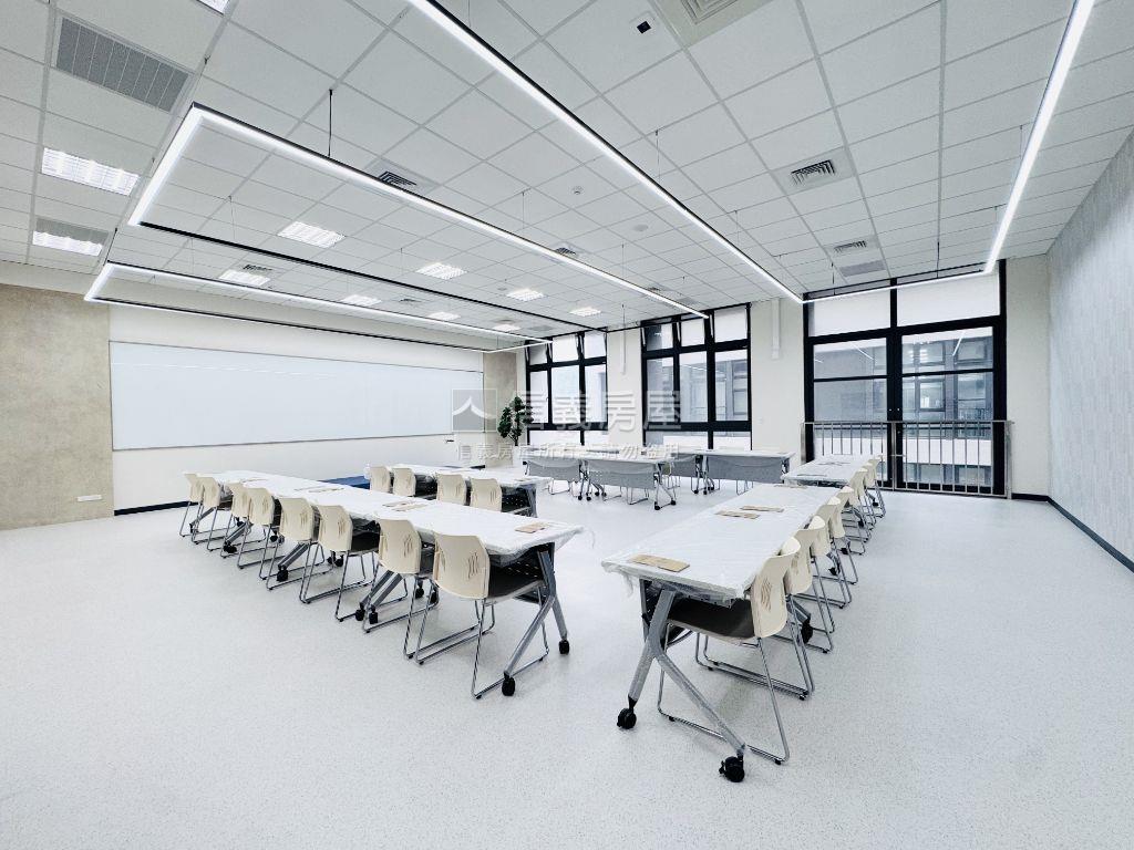 龍俊電梯全新廠辦Ｂ１房屋室內格局與周邊環境