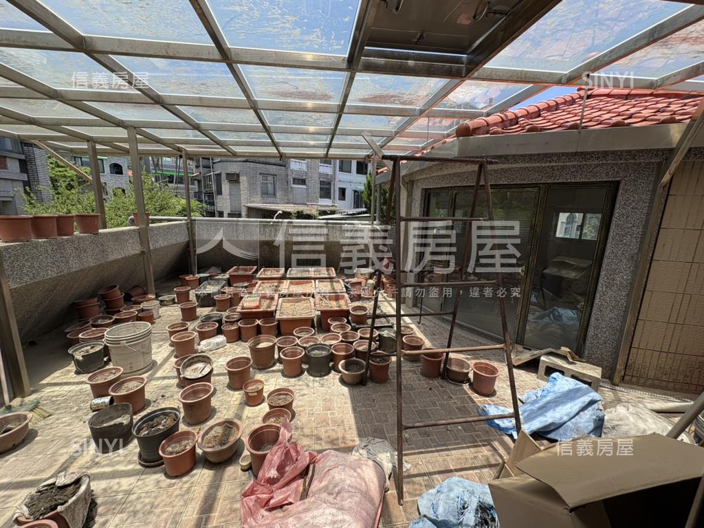 煙波庭帝王戶豪邸房屋室內格局與周邊環境