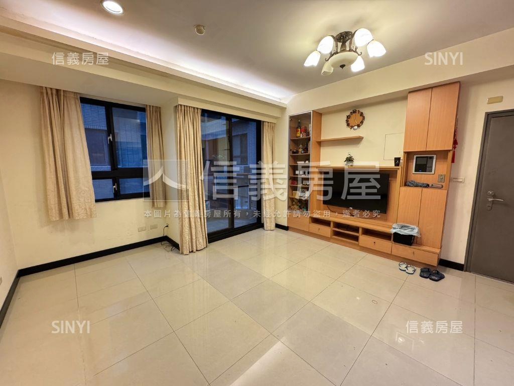 關渡水京質感裝潢大兩房房屋室內格局與周邊環境