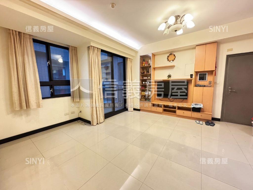 關渡水京質感裝潢大兩房房屋室內格局與周邊環境