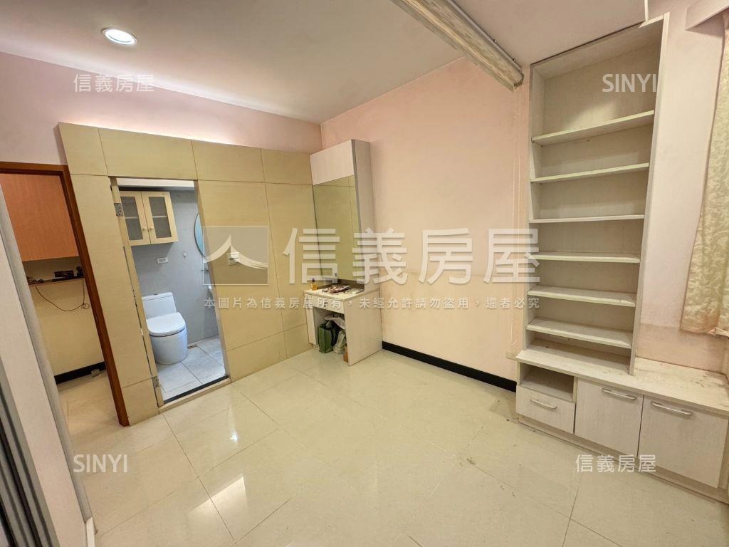 關渡水京質感裝潢大兩房房屋室內格局與周邊環境