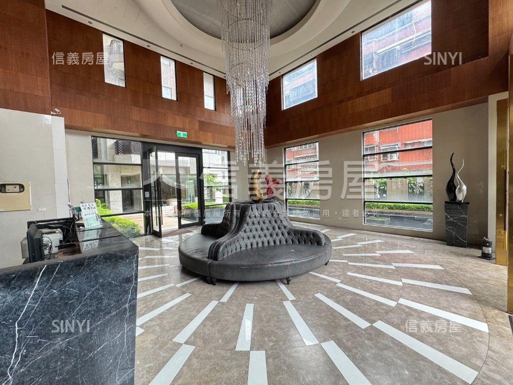 關渡水京質感裝潢大兩房房屋室內格局與周邊環境