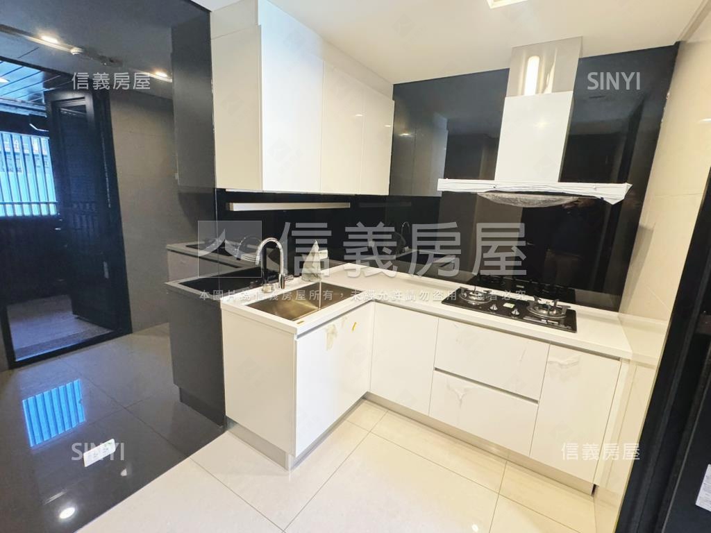 吉美天悅２房雙衛＋車位房屋室內格局與周邊環境