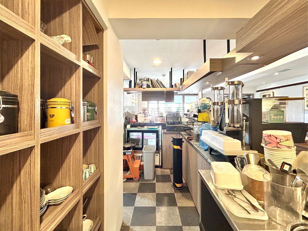 正雙園國中金店面房屋室內格局與周邊環境