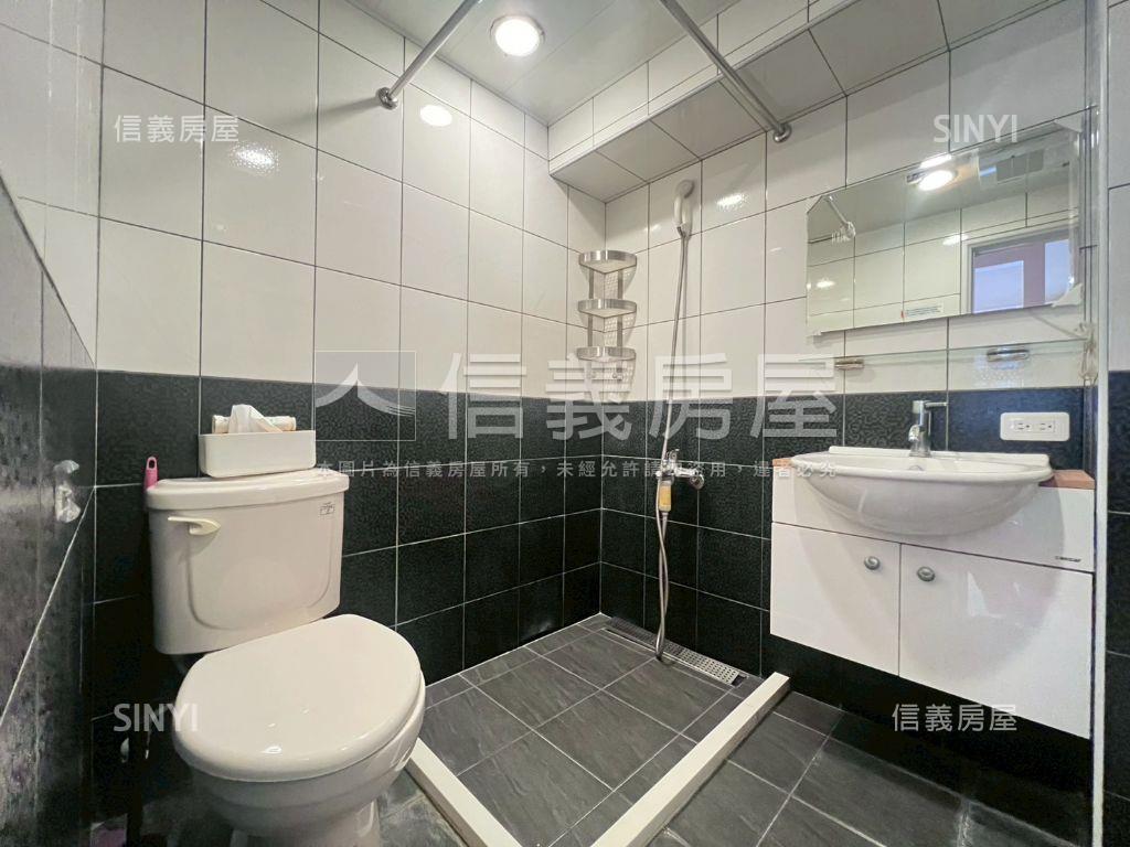 巴黎伯爵景觀高樓3房車位房屋室內格局與周邊環境