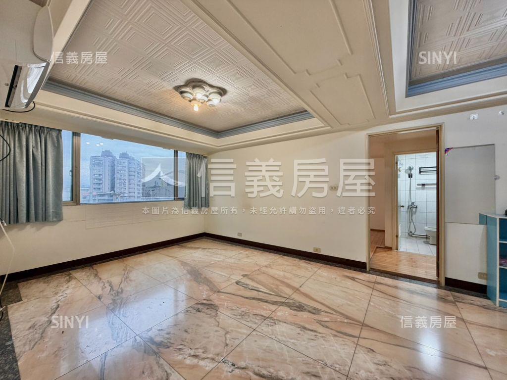 林森路，稀有電梯３房房屋室內格局與周邊環境