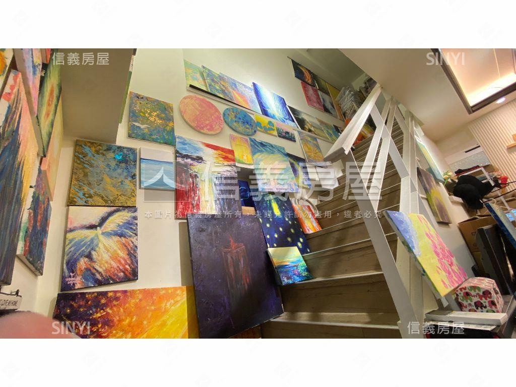安平面公園景觀樓中樓房屋室內格局與周邊環境