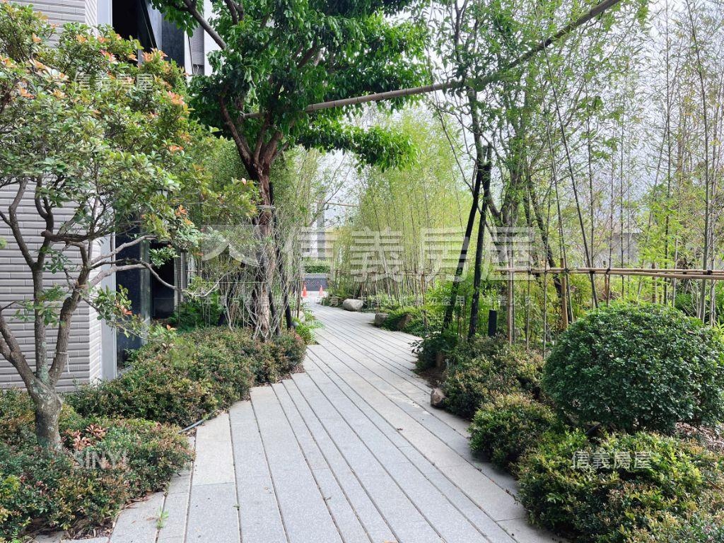 極至惠友全新三房房屋室內格局與周邊環境