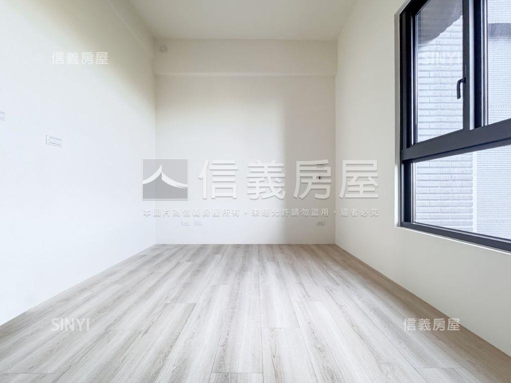 極至惠友全新三房房屋室內格局與周邊環境