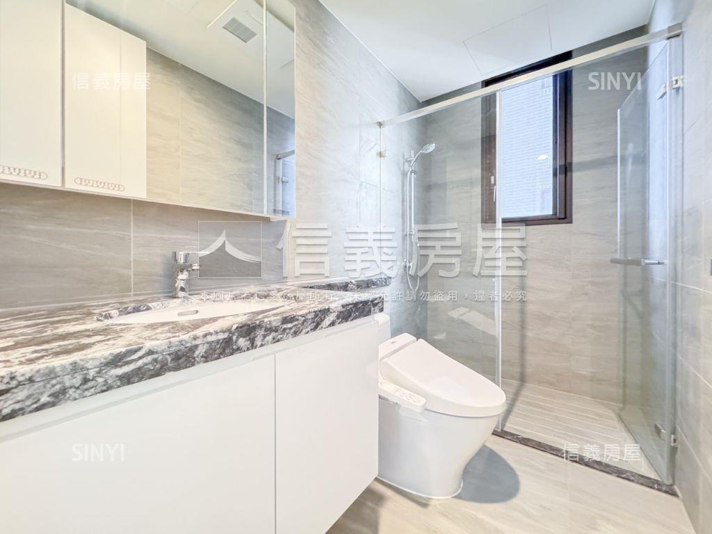 極至惠友全新三房房屋室內格局與周邊環境