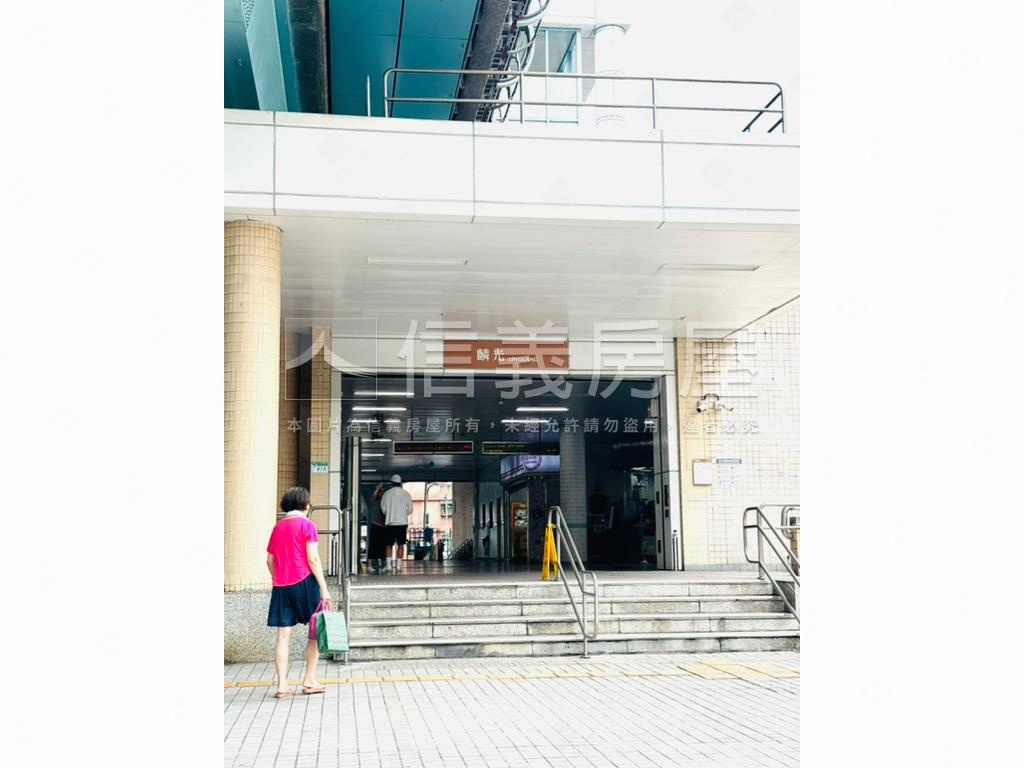 黃金三樓★近捷運公園兩房房屋室內格局與周邊環境