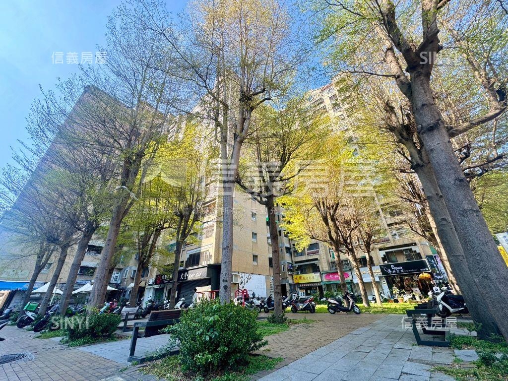 近中國醫一中商圈角間金店房屋室內格局與周邊環境