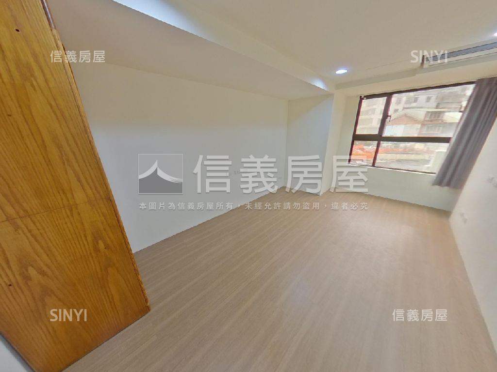 頂溪捷運新時代挑高一樓房屋室內格局與周邊環境