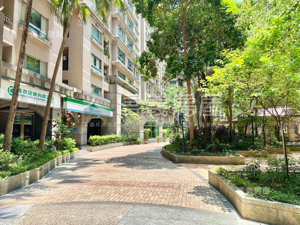 元氣大鎮邊間○採光佳○房屋室內格局與周邊環境
