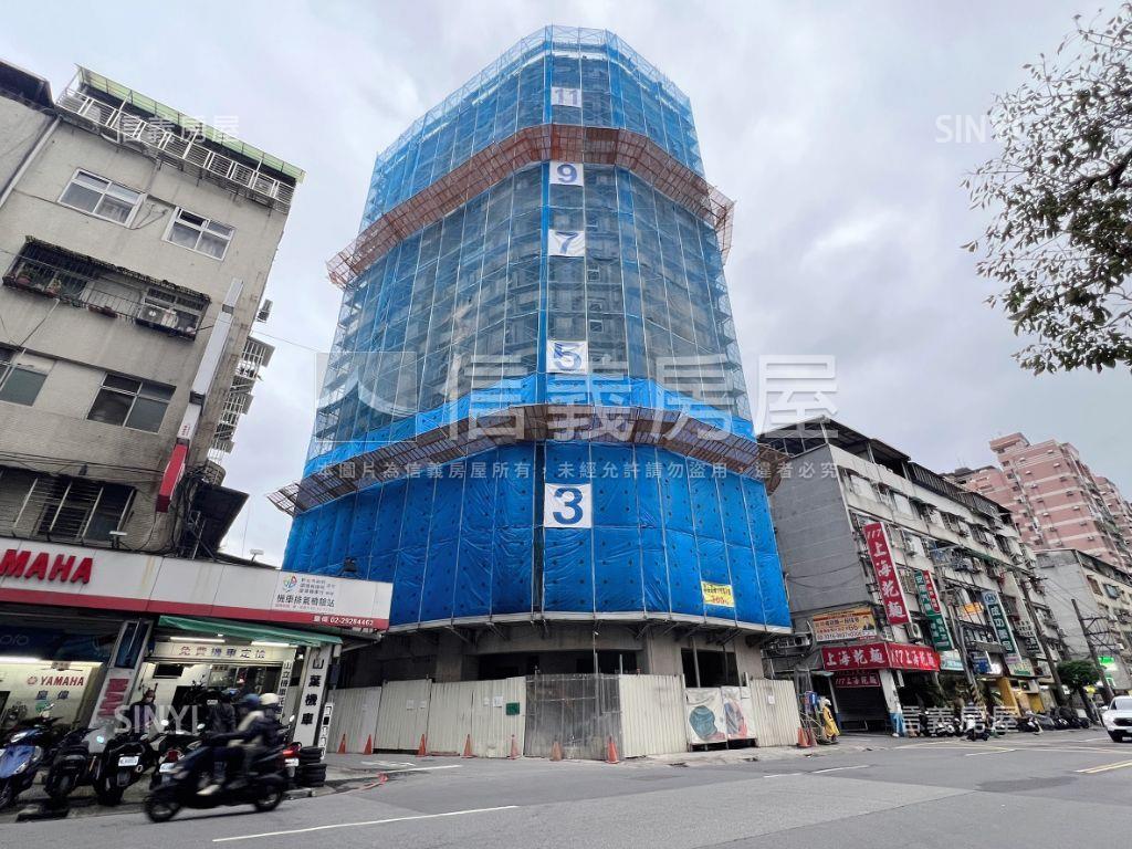 即將交屋永和豐后陽台套房房屋室內格局與周邊環境