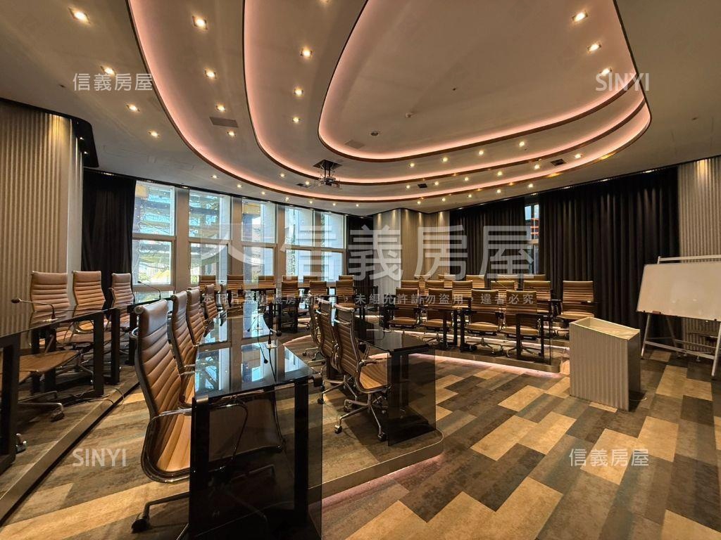 七期親家市政廣場頂級商辦房屋室內格局與周邊環境