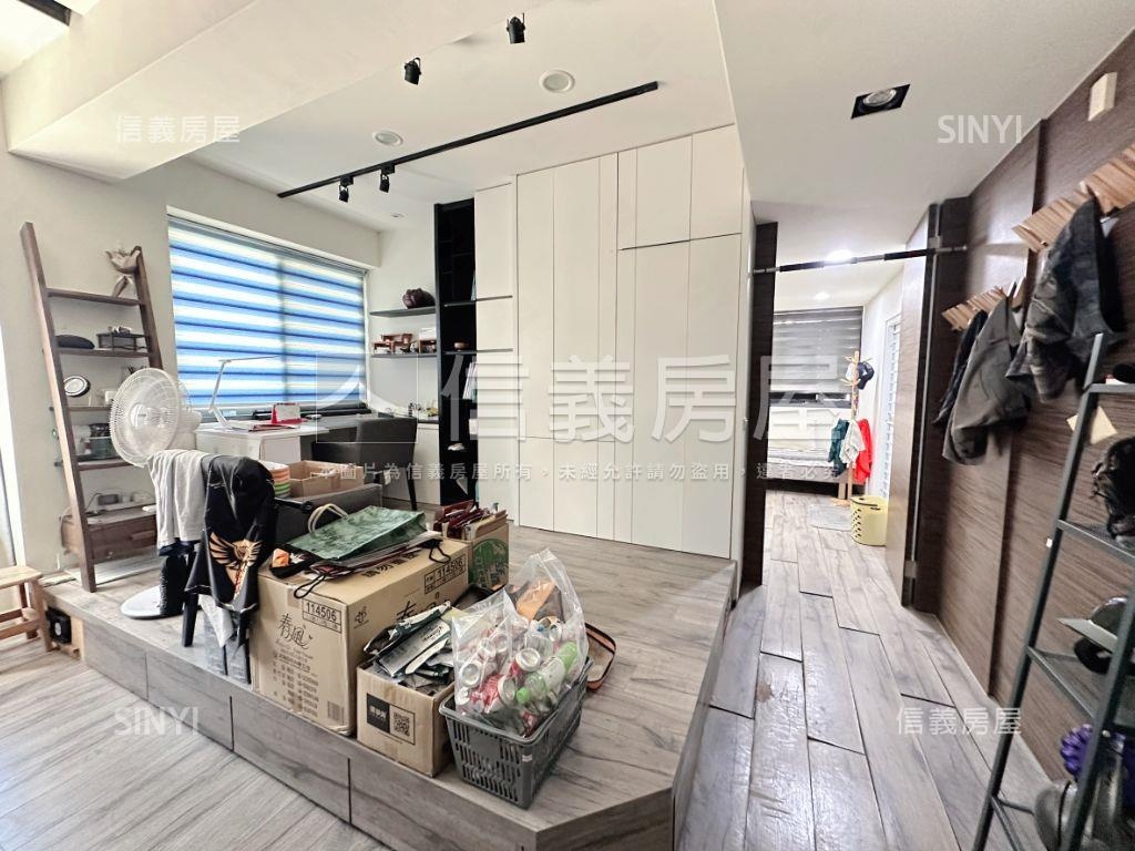 竹東大面寬臨路角間大透店房屋室內格局與周邊環境