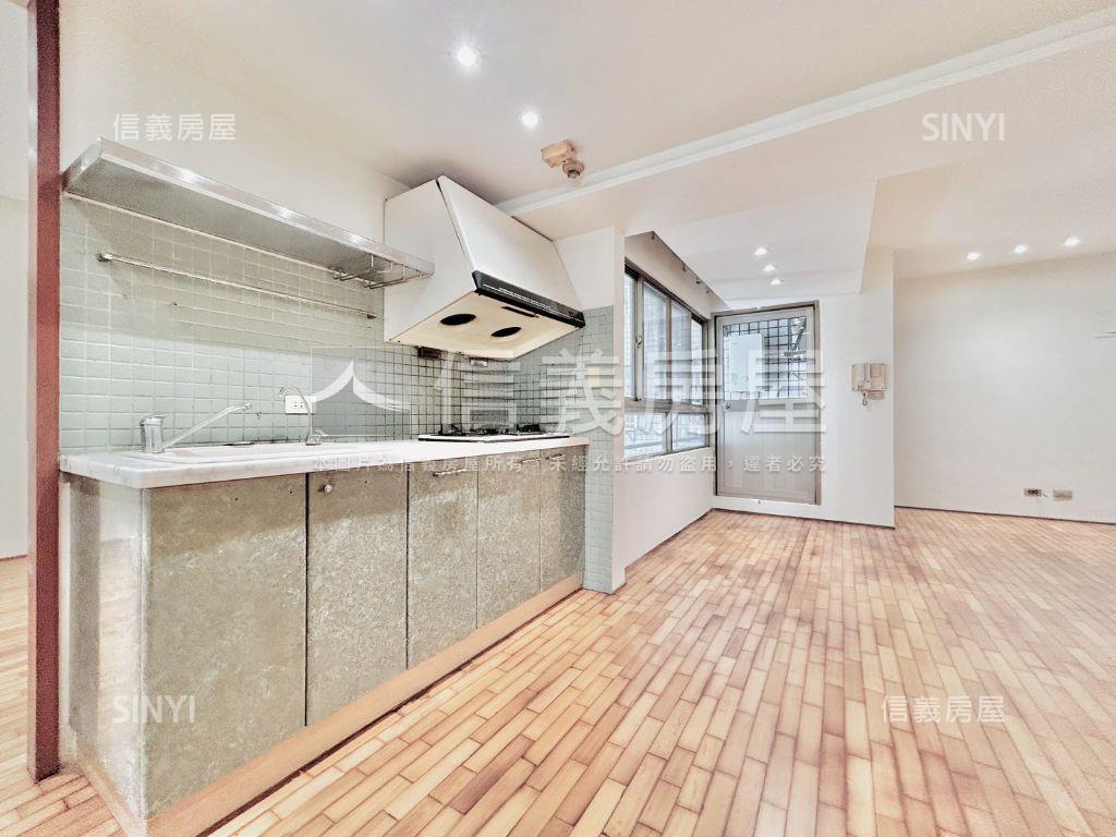 近大業國中大三房平車房屋室內格局與周邊環境