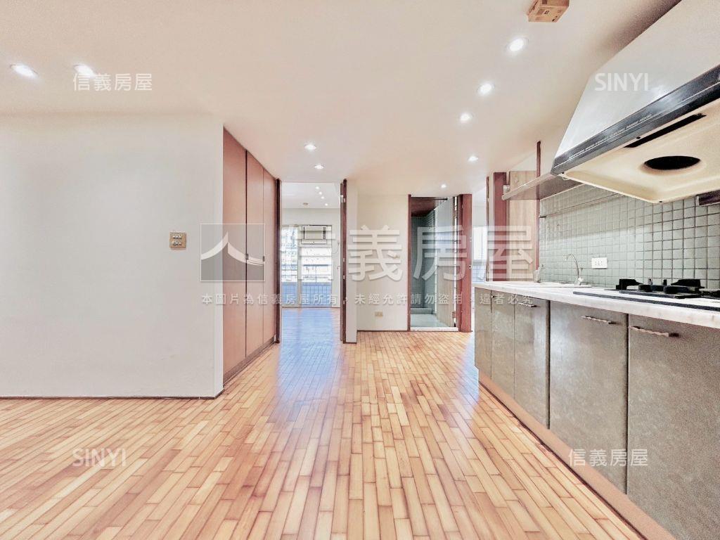 近大業國中大三房平車房屋室內格局與周邊環境