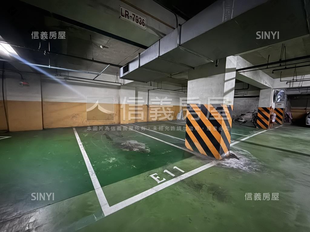 大地富都後棟四房車位房屋室內格局與周邊環境