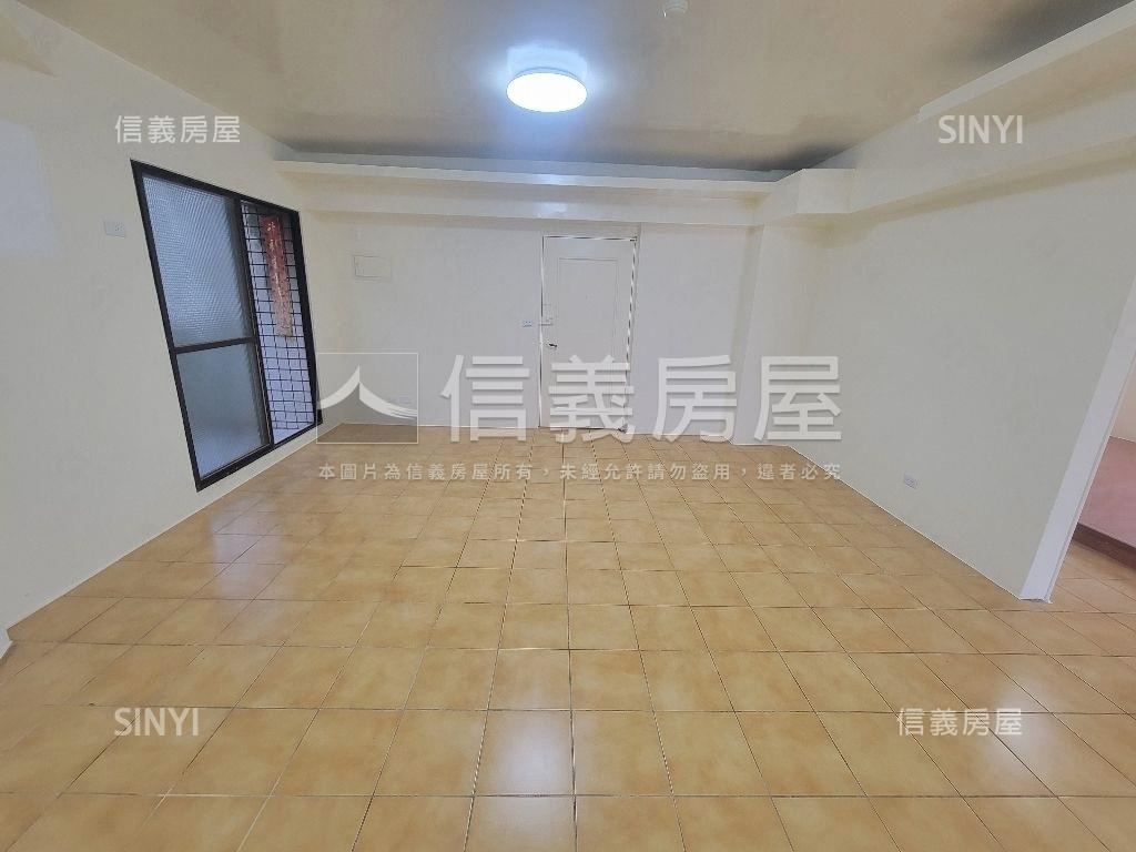 樹孝商圈✦低總價三房平車房屋室內格局與周邊環境