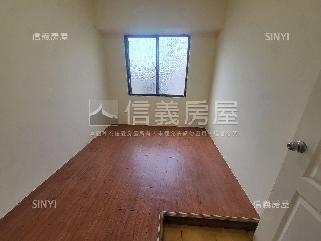 樹孝商圈✦低總價三房平車房屋室內格局與周邊環境