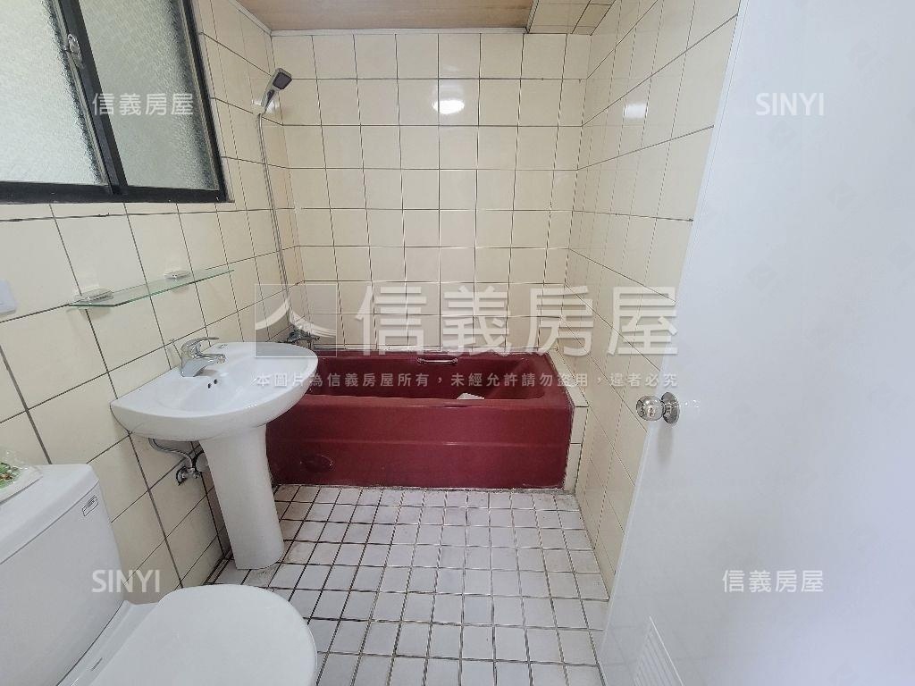 樹孝商圈✦低總價三房平車房屋室內格局與周邊環境