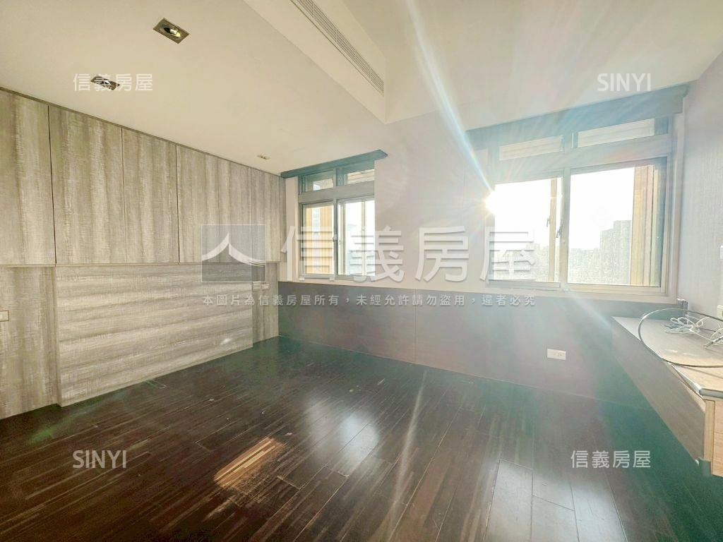 漢江春曉高樓景觀美屋房屋室內格局與周邊環境