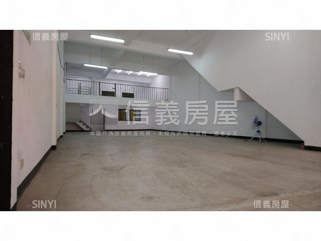新莊近捷運透天廠房近百坪房屋室內格局與周邊環境