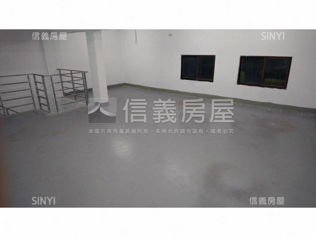 新莊近捷運透天廠房近百坪房屋室內格局與周邊環境