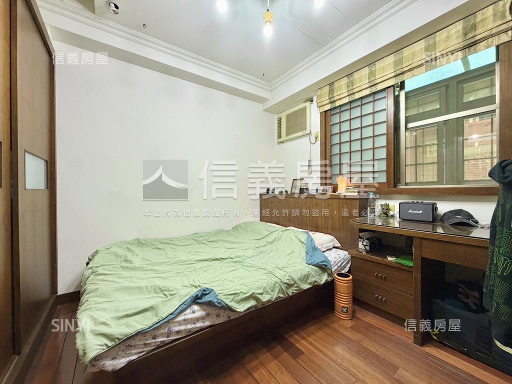 薇閣｜捷運獨戶三房大陽台房屋室內格局與周邊環境