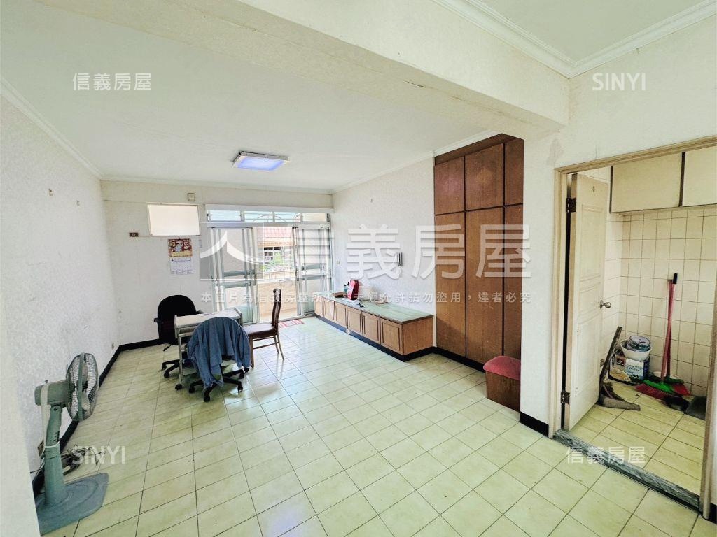 玫瑰中國城邊間明亮三房房屋室內格局與周邊環境