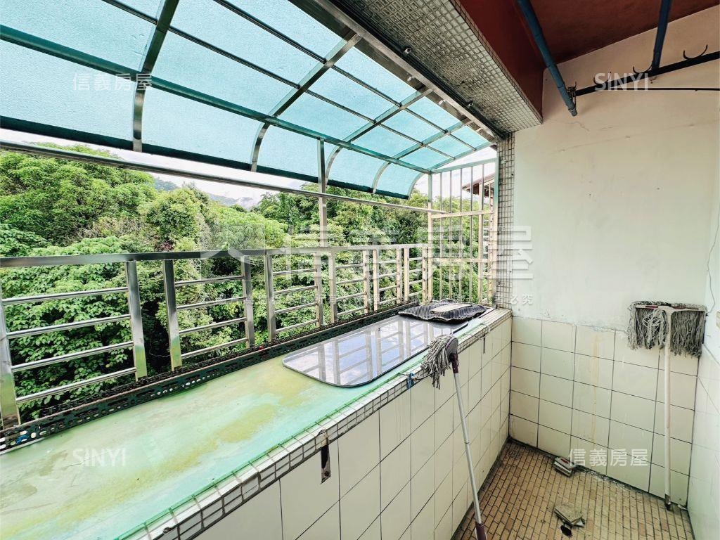 玫瑰中國城邊間明亮三房房屋室內格局與周邊環境