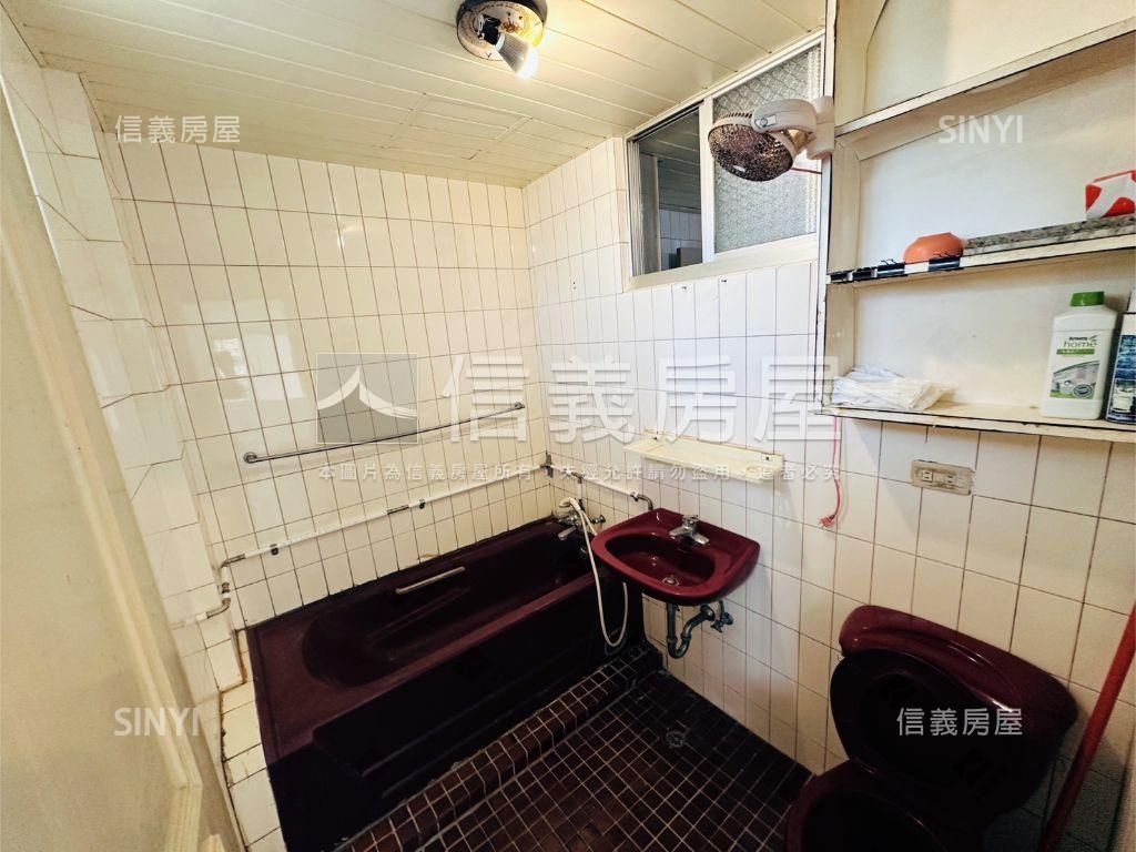 玫瑰中國城邊間明亮三房房屋室內格局與周邊環境