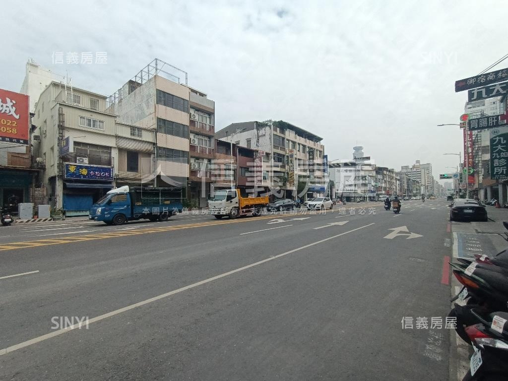 近高雄火車站九如二路透店房屋室內格局與周邊環境