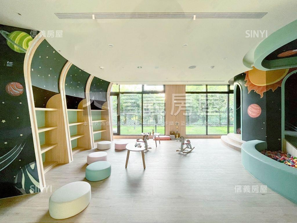 青空蔚來全新未住兩房平車房屋室內格局與周邊環境