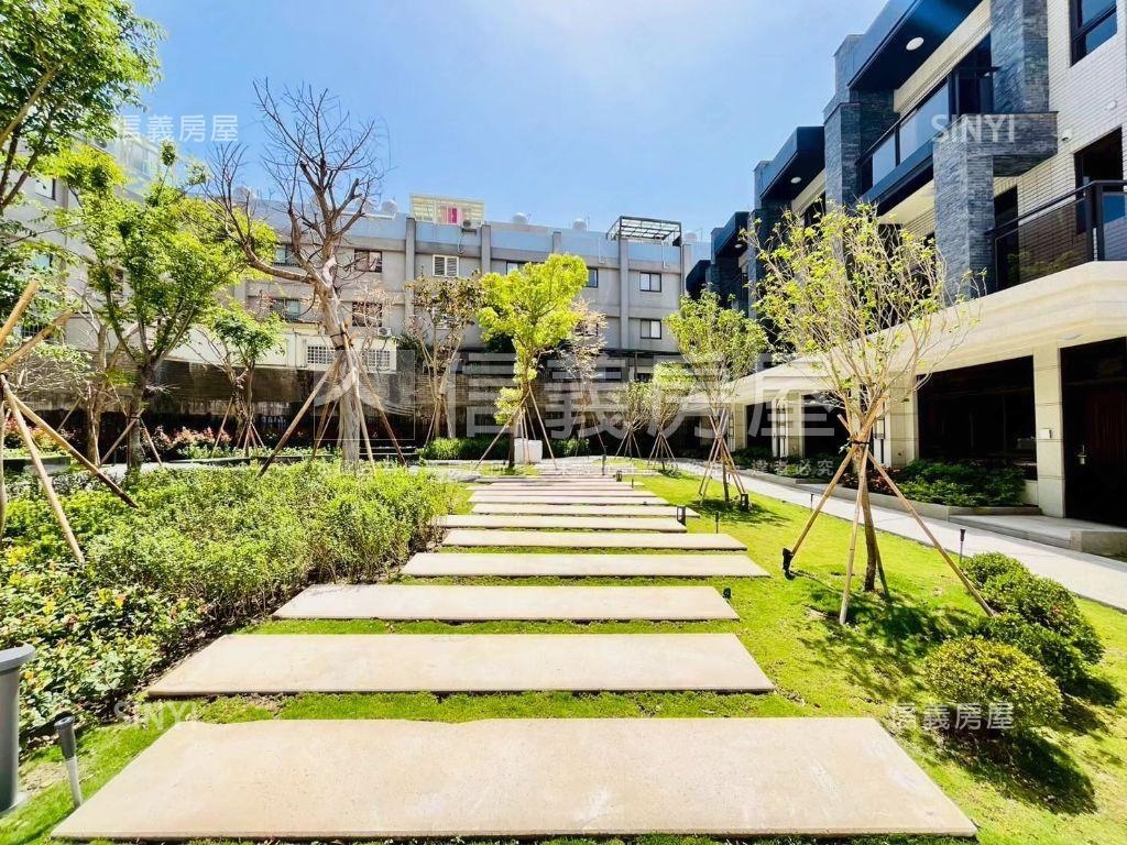 青空蔚來全新未住兩房平車房屋室內格局與周邊環境