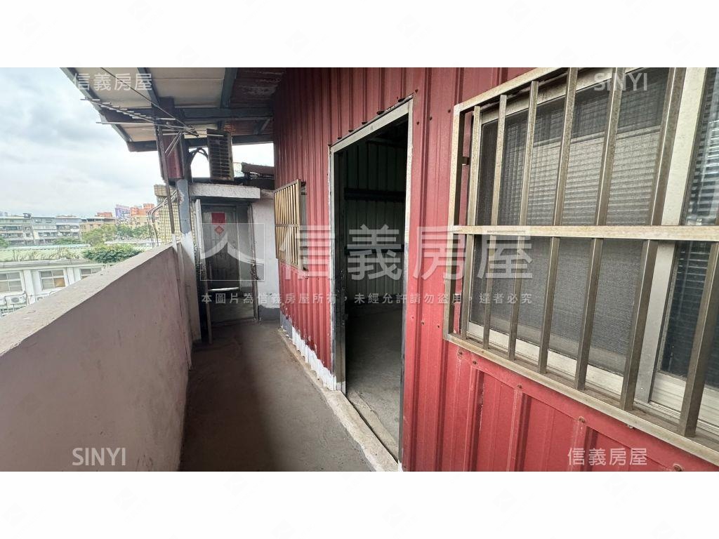 成泰路一段公寓三樓房屋室內格局與周邊環境