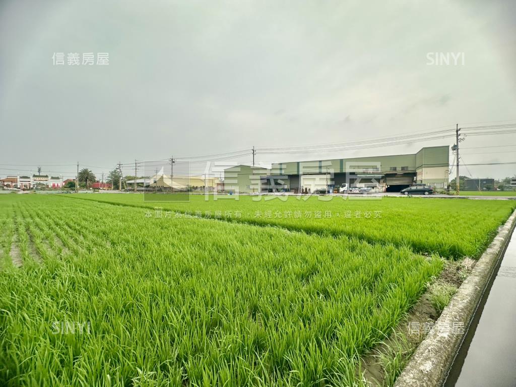 和美８８０坪臨路方正農地房屋室內格局與周邊環境