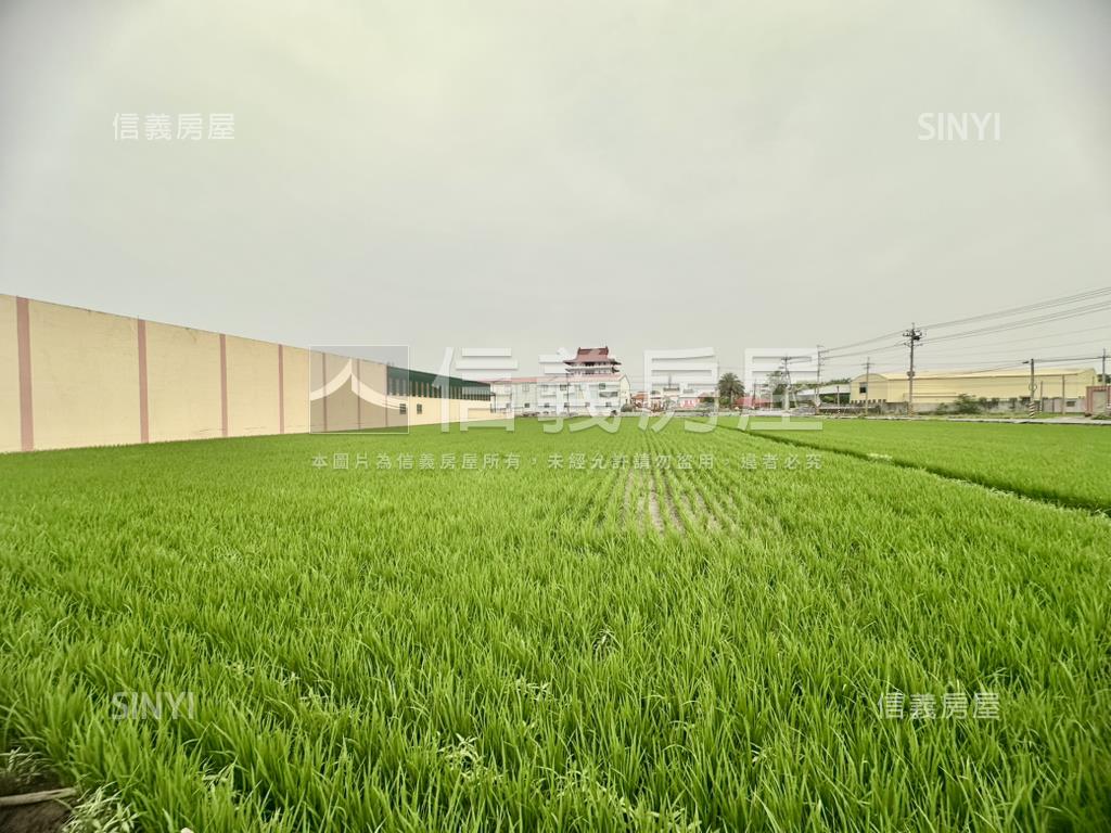 和美８８０坪臨路方正農地房屋室內格局與周邊環境