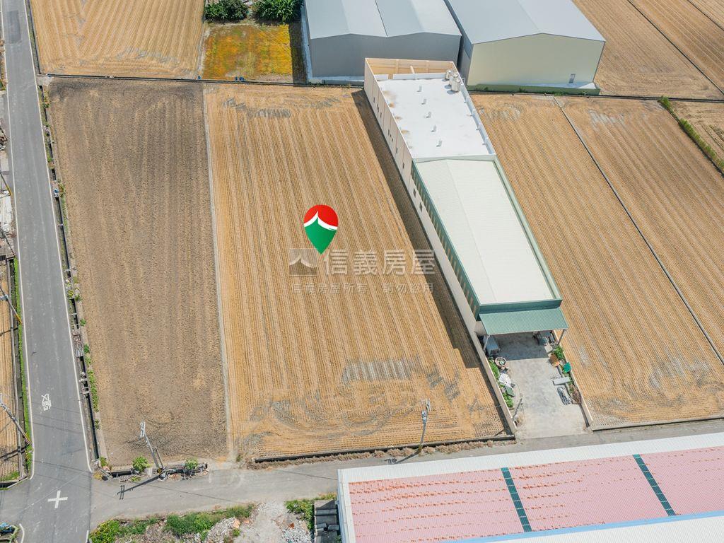 和美８８０坪臨路方正農地房屋室內格局與周邊環境