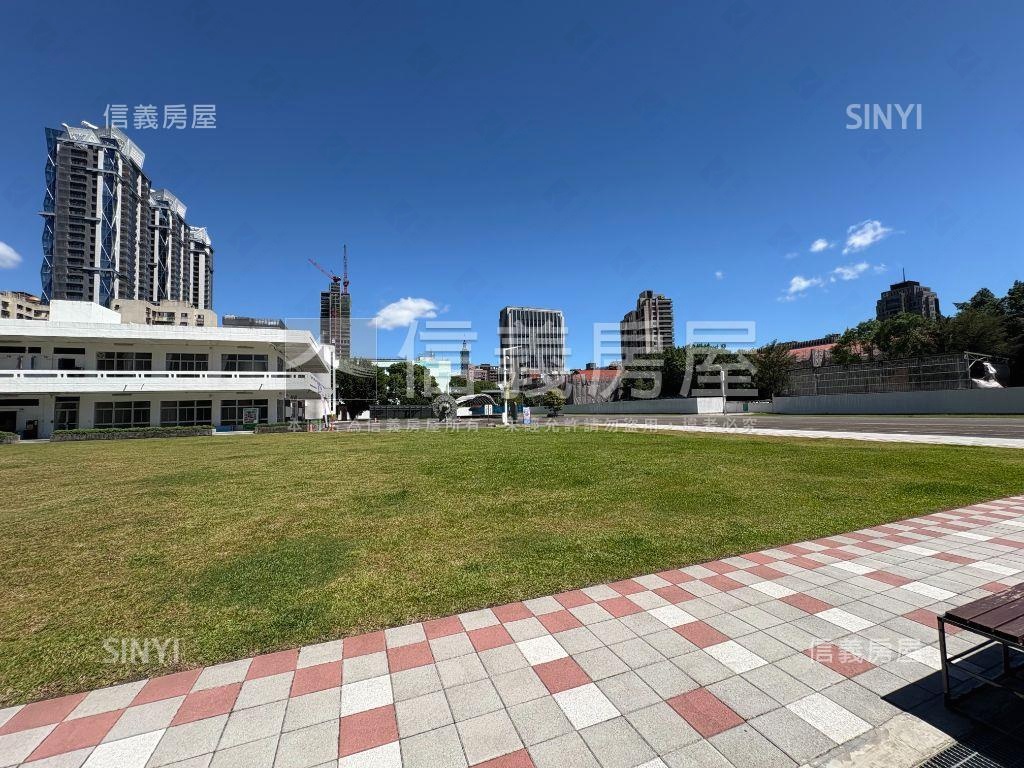 高樓朝南電梯景觀美屋房屋室內格局與周邊環境