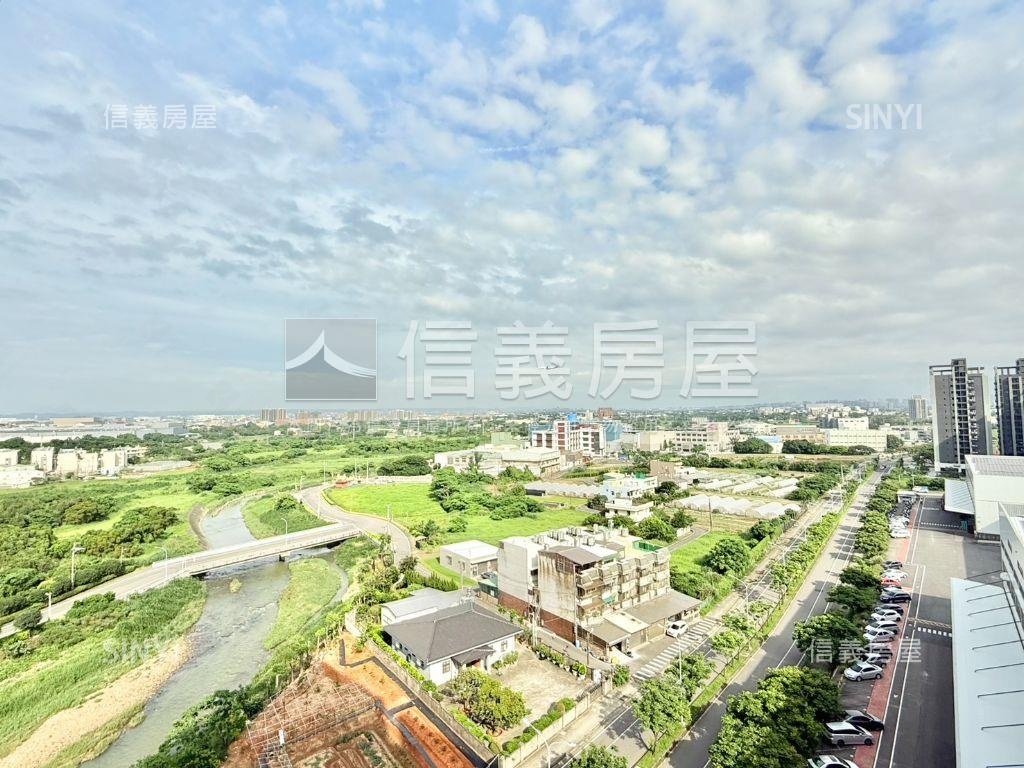 璟都凱悅景觀三房車位房屋室內格局與周邊環境