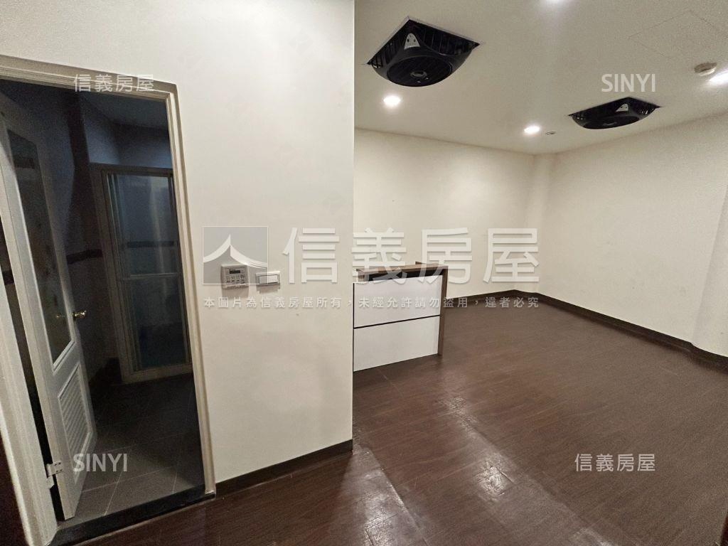 中央大土持多功能大一樓房屋室內格局與周邊環境