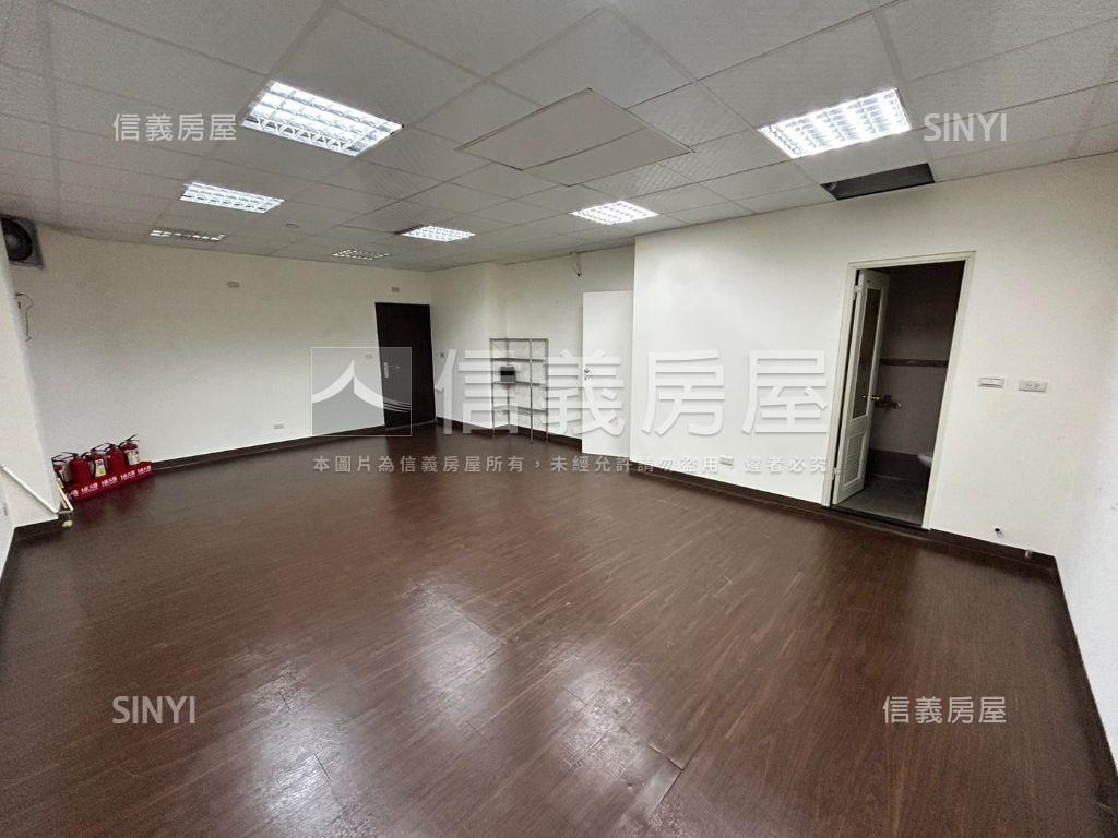 中央大土持多功能大一樓房屋室內格局與周邊環境