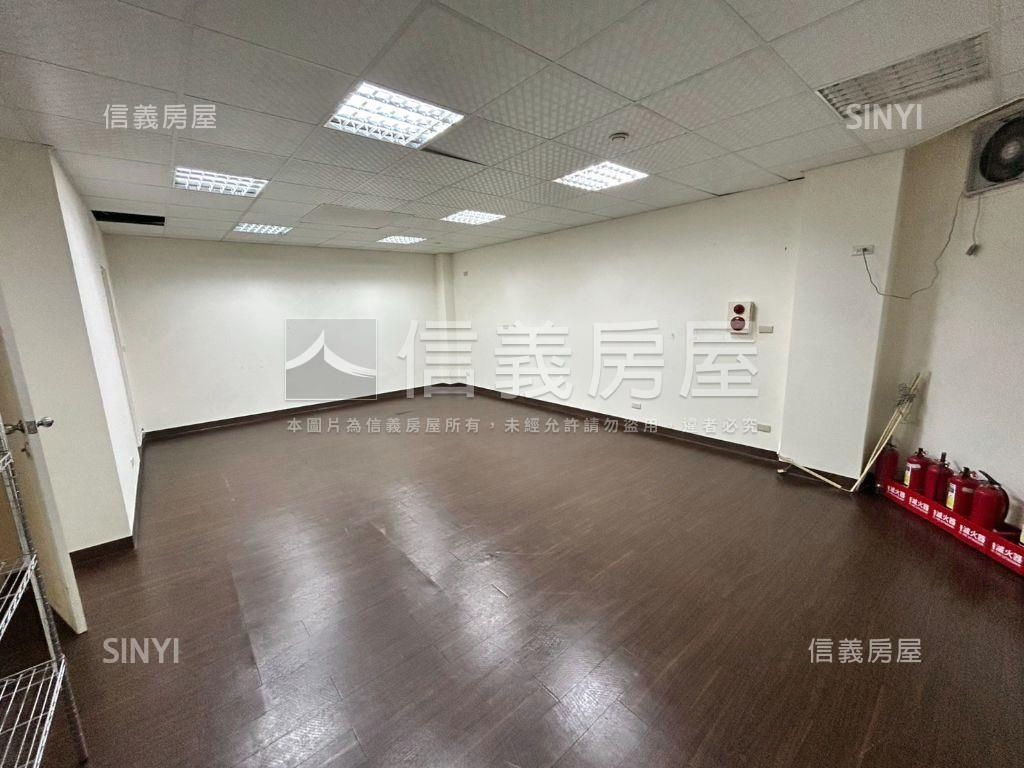 中央大土持多功能大一樓房屋室內格局與周邊環境