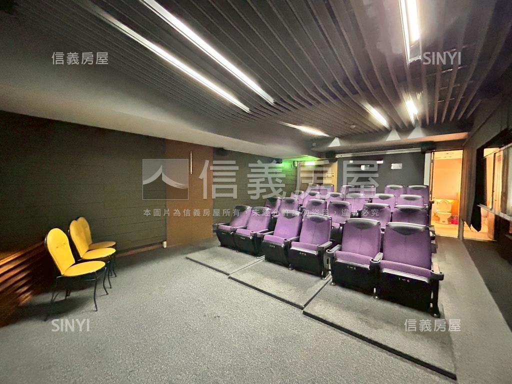 台中市區影城稀有釋出房屋室內格局與周邊環境