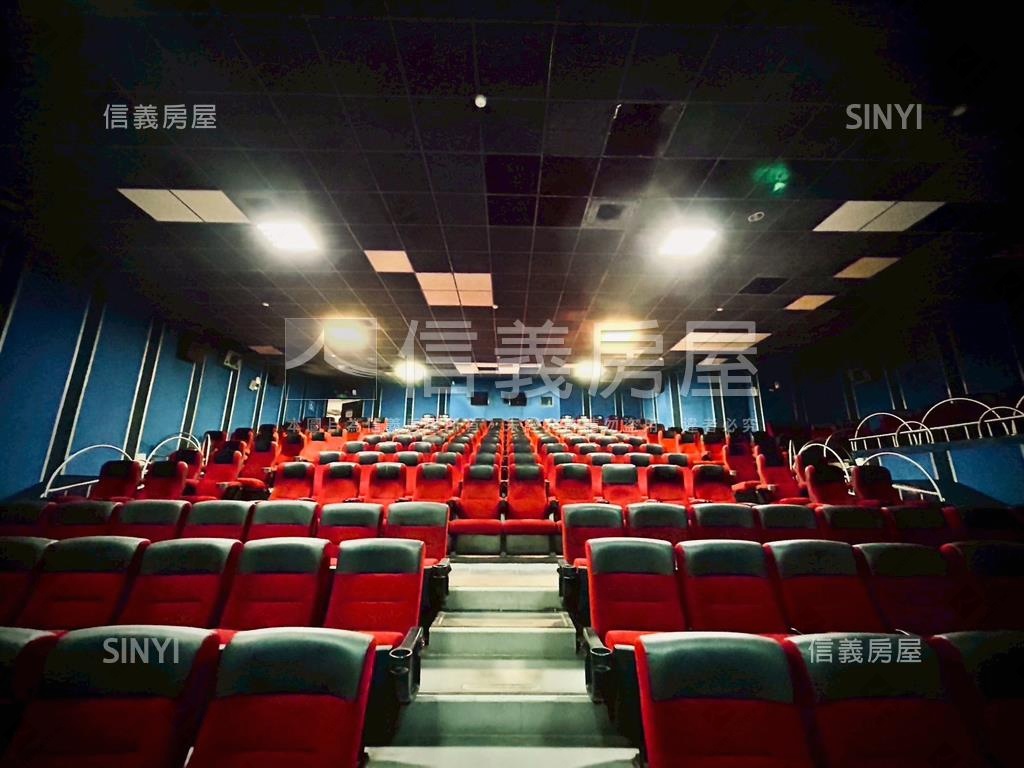 台中市區影城稀有釋出房屋室內格局與周邊環境