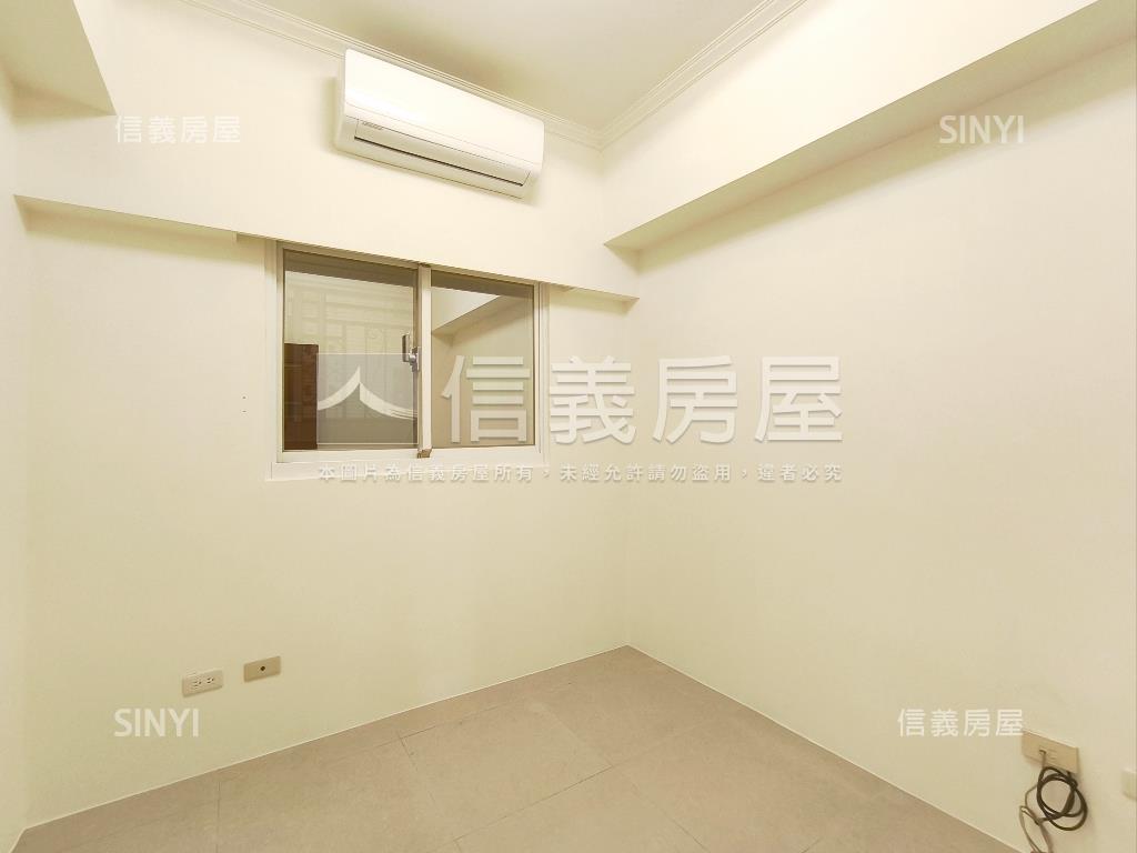 歐洲村君悅三房附車位房屋室內格局與周邊環境