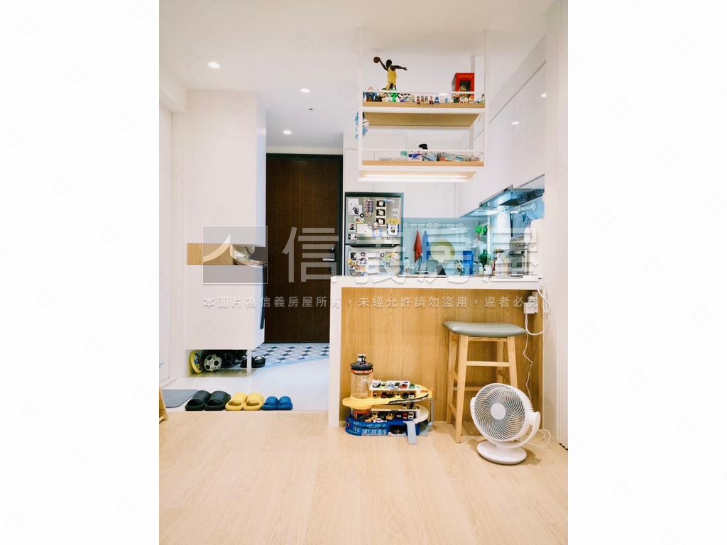 鼎極吉明秀景觀兩房房屋室內格局與周邊環境